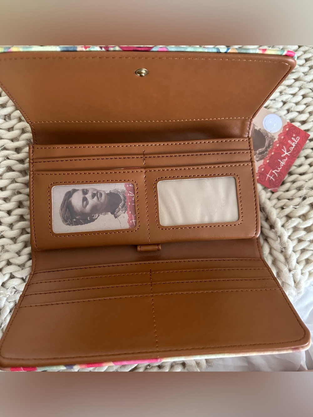 Frida Kahlo Floral Art Wallet - Multicolor - Picture 3 of 4